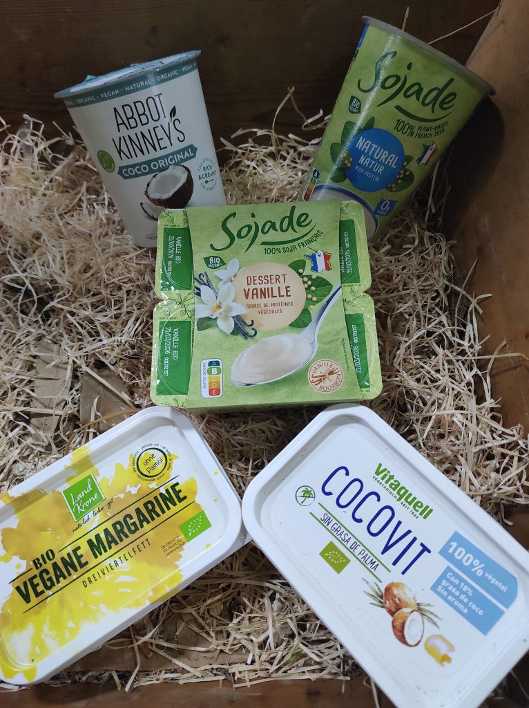 Yogures y margarina vegetal
